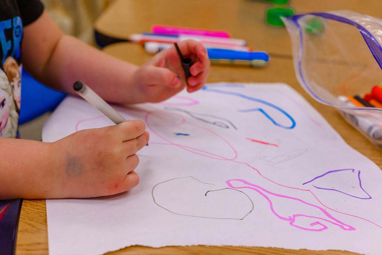 Children drawing in the daycare